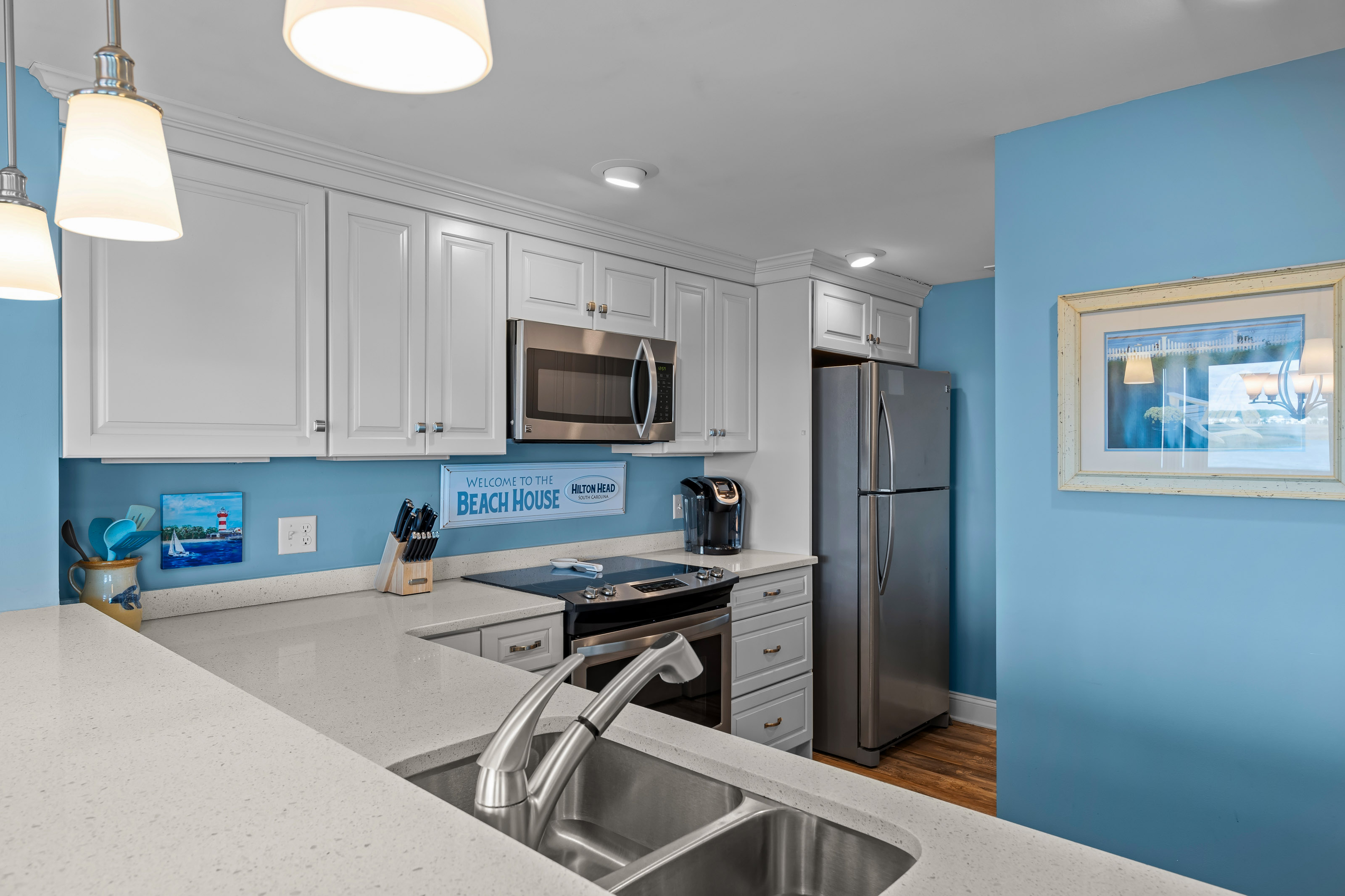 Modern Coastal Kitchen