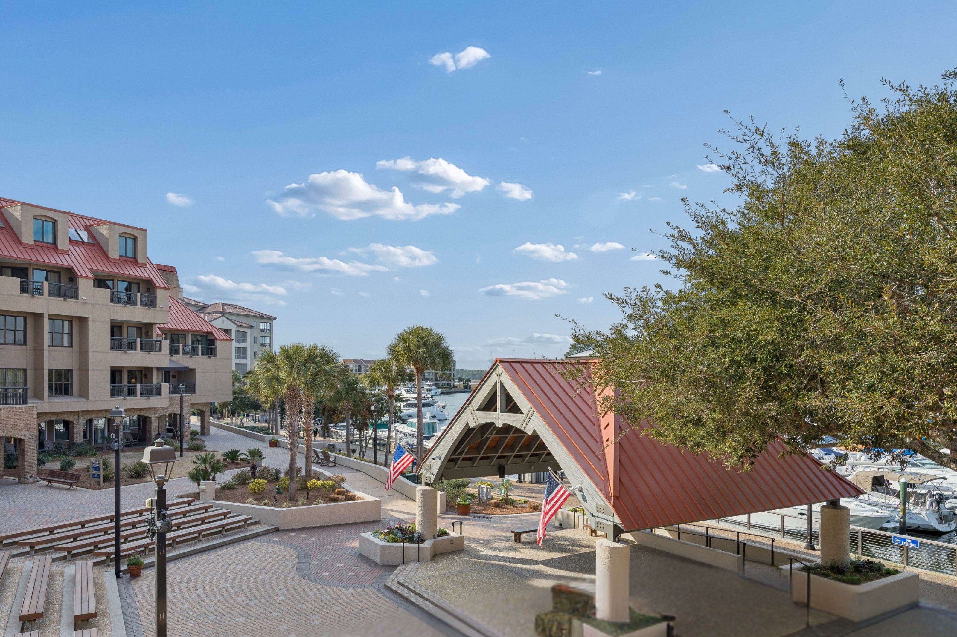 Concert Pavilion and Harbor Views - Perfect If You Are Looking F