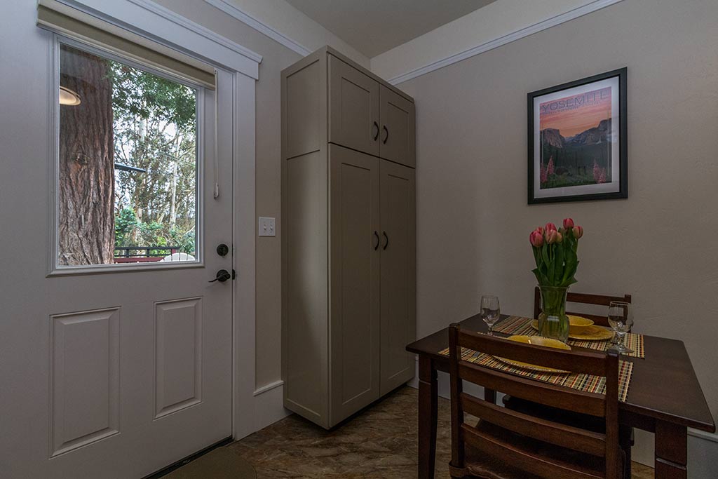 Three Trees Hollow Charm Comfort Cottage In Downtown Arcata