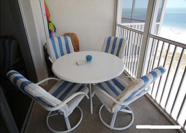 Gateway Villas #698 4