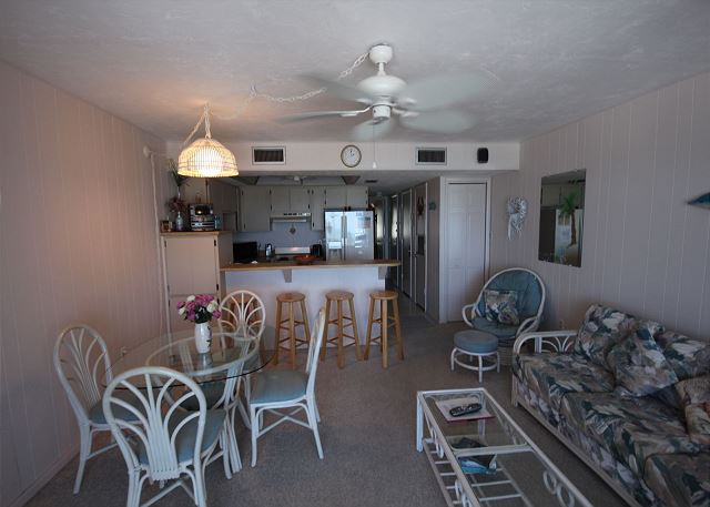 Gateway Villas #698 6