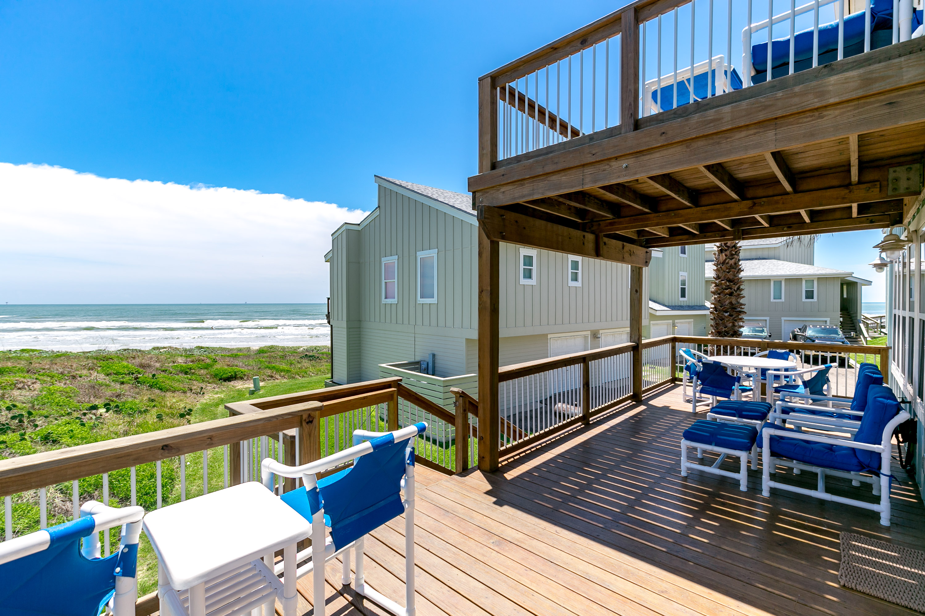 Beachfront Beauty In Port Aransas Turnkey