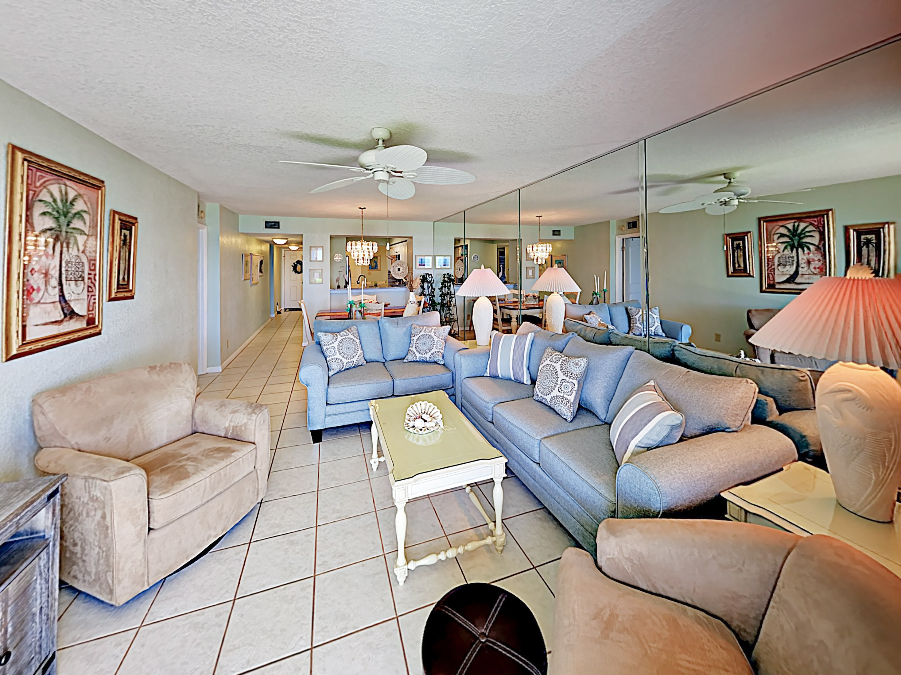 Updated Condo in Boca Ciega Bay Resort with Pool TurnKey