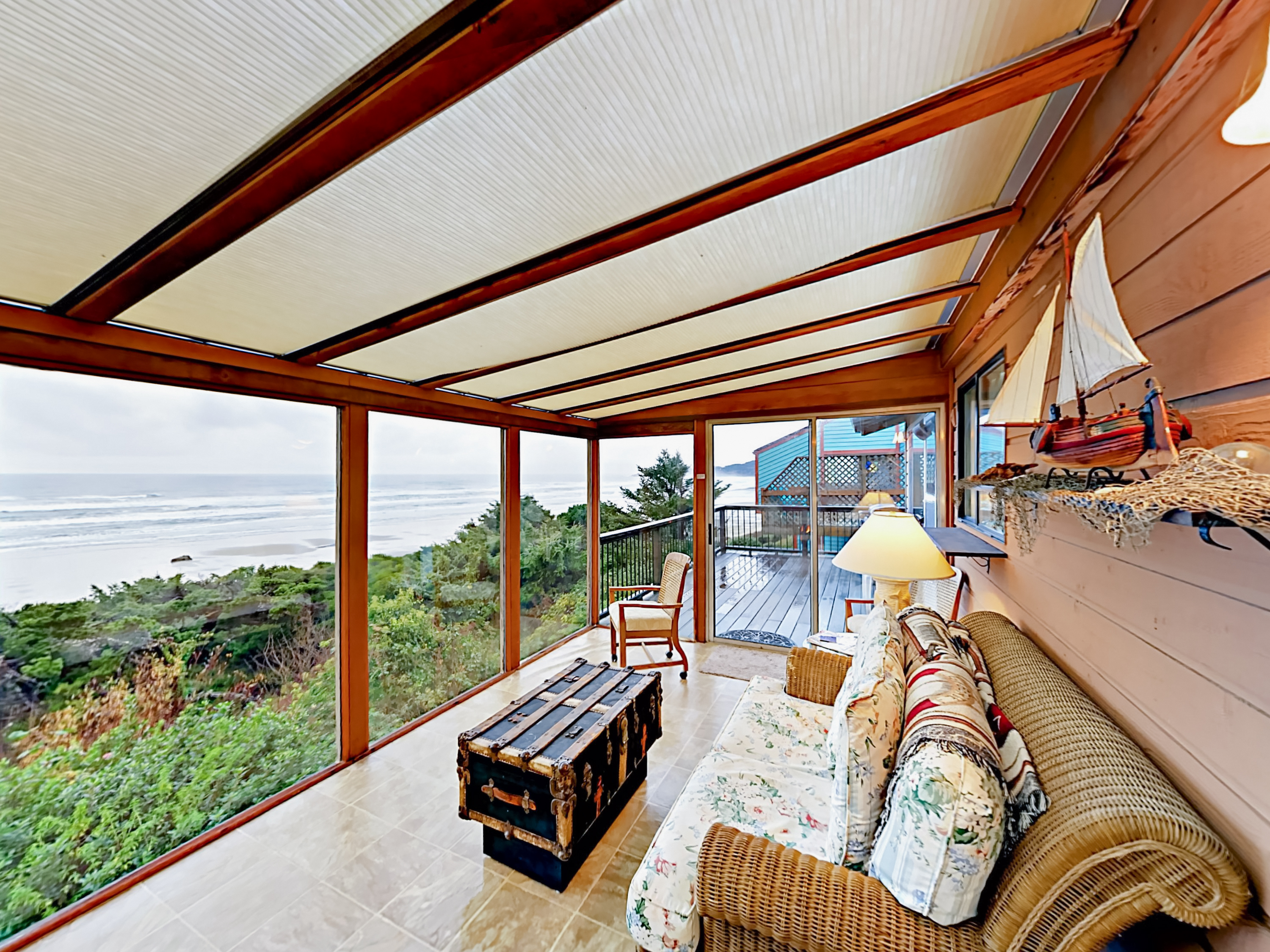 Beachfront Home With Fireplace