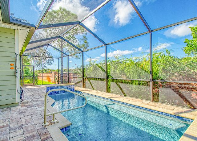 3 Ys 4br Near Beach Walkover W Private Pool