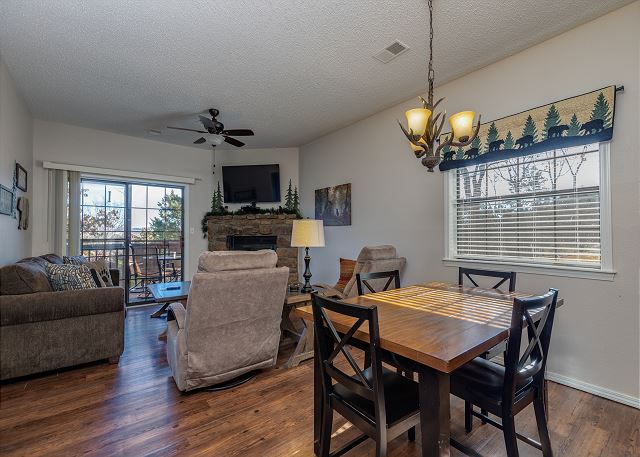 Dining Room/ Living Room 