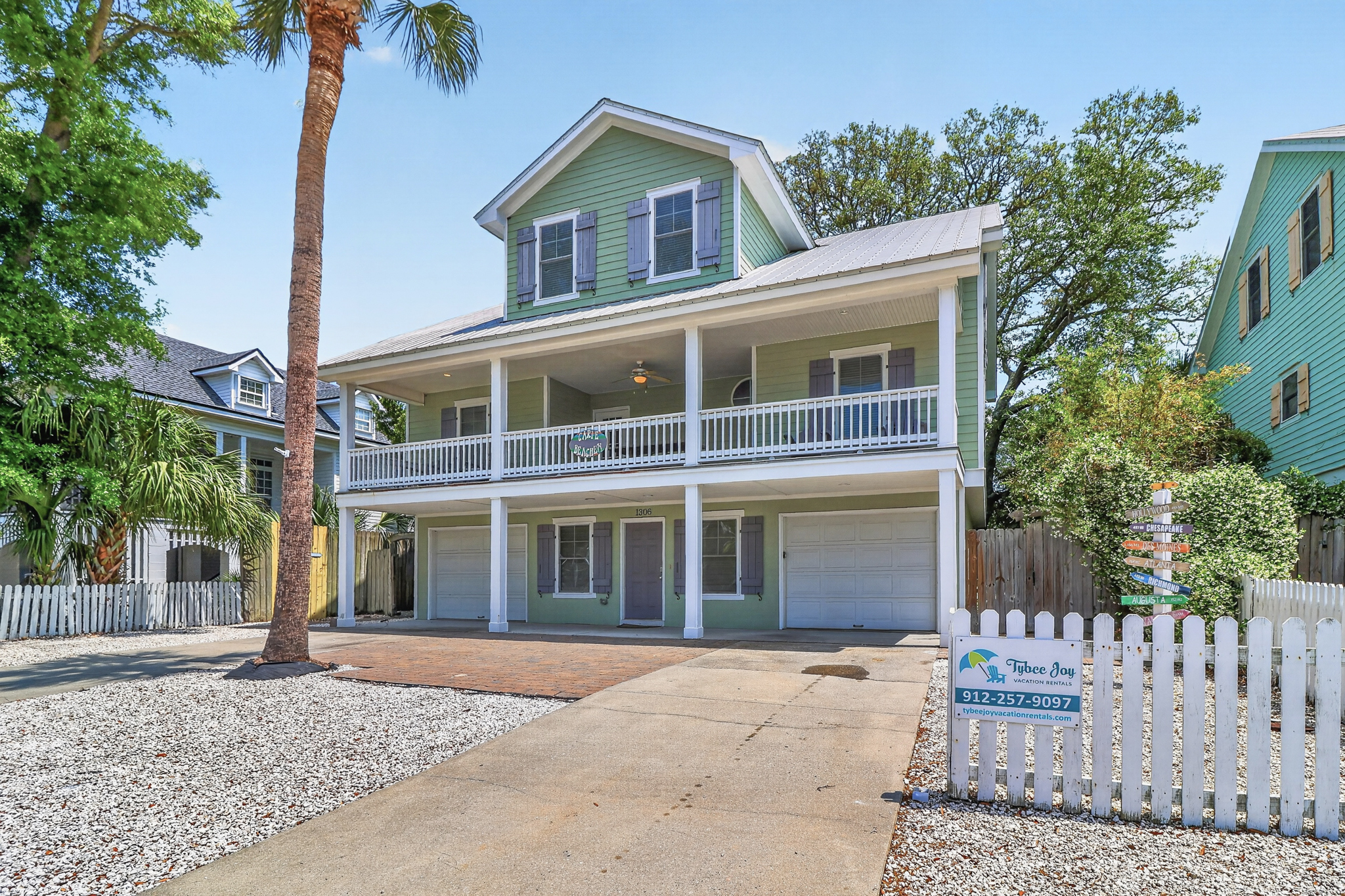 Featured Property Carpe Beachem