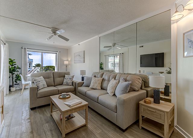 Sandfiddler Suite 106