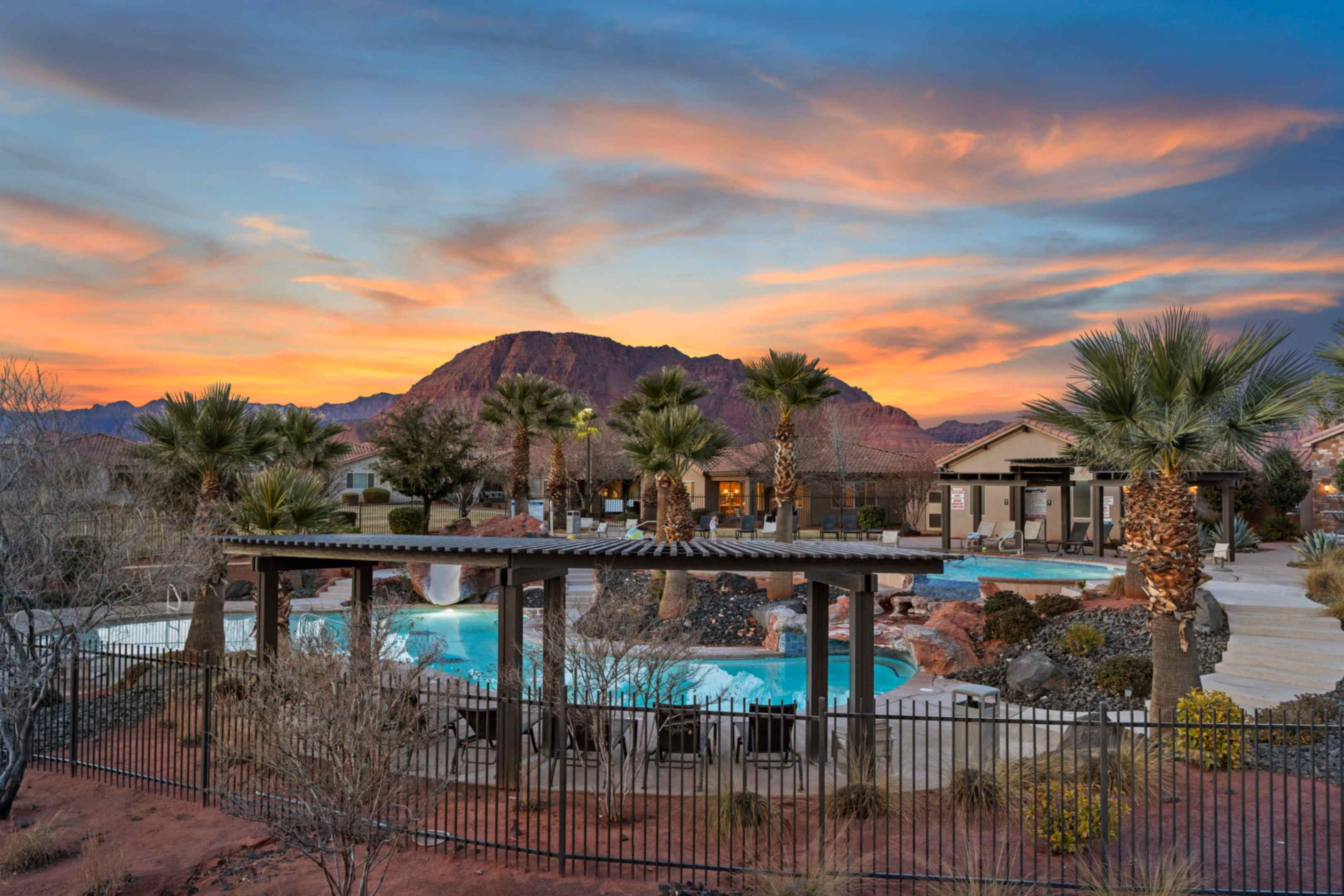 33| Poolside Retreat in St George with 3 Deck Views