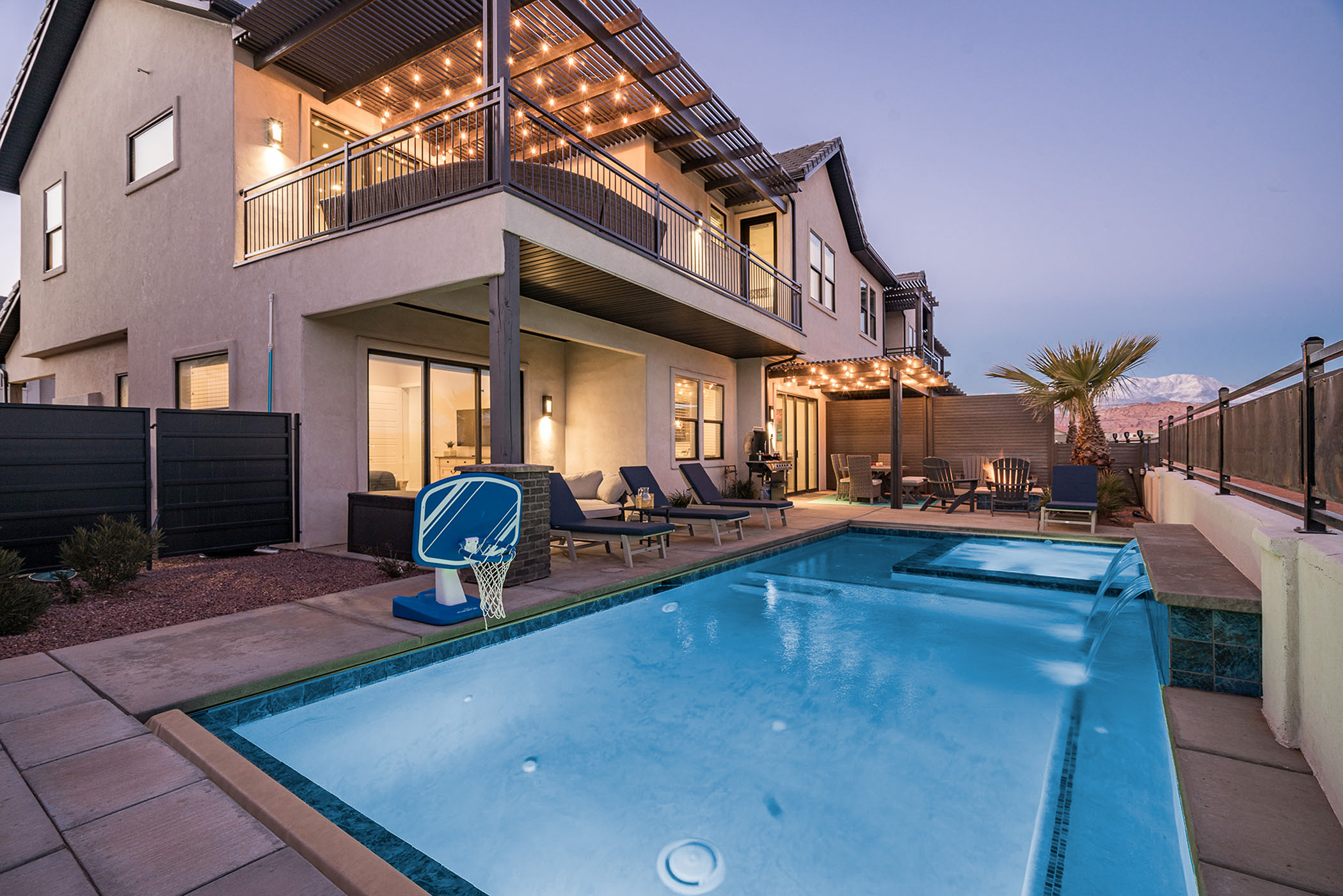 62| Blissful Poolhouse at Ocotillo Springs with Private Pool