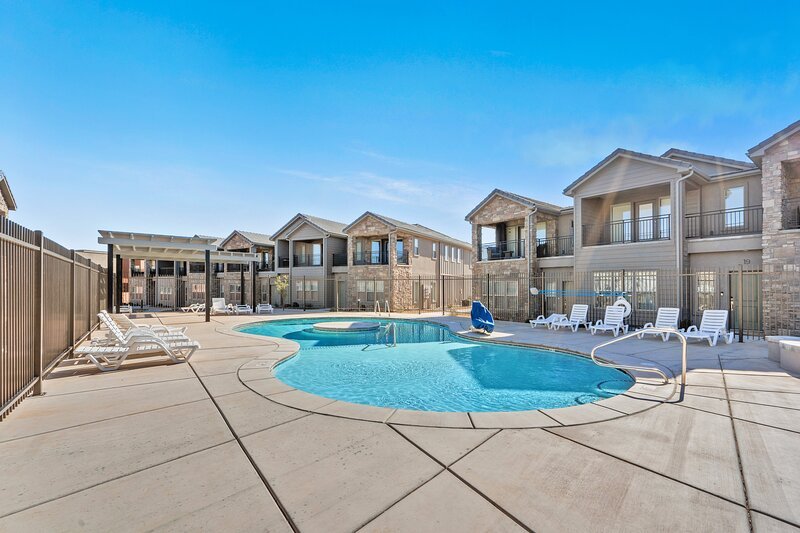 Snow Canyon Escape in St George with Community Pool and Hot Tub