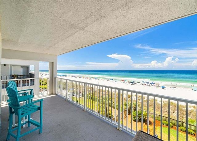 Gulf Front Paradise - Large Wraparound Balcony - Sleeps 6 - Mariner West