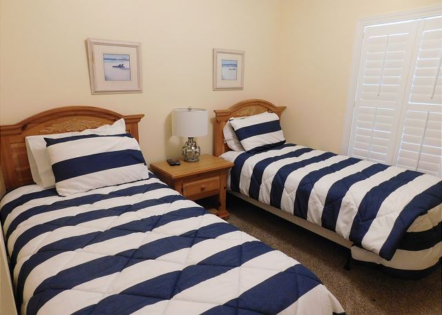 2nd Bedroom Twin Beds