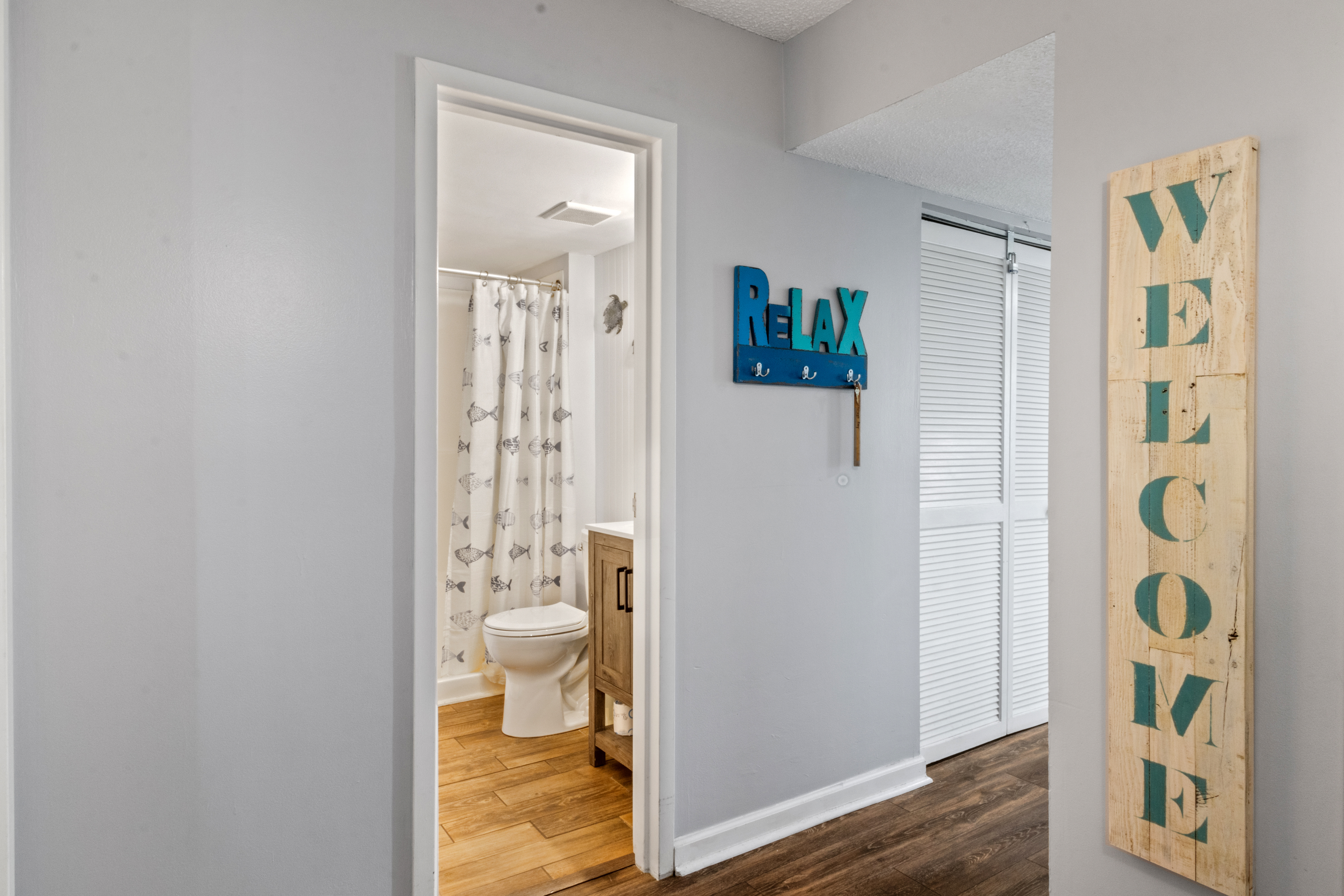 Crescent Sands in Windy Hill D6 | Photo 2