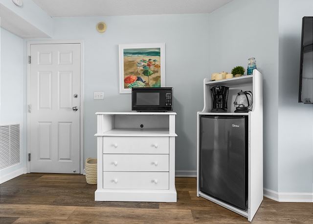 Bedroom 4 Refrigerator, Coffee Maker, Microwave