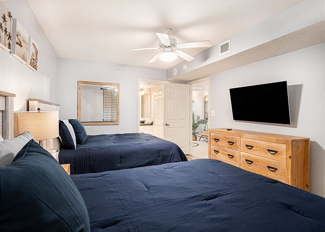 Bedroom 2 with 2 Queen Size Beds and TV