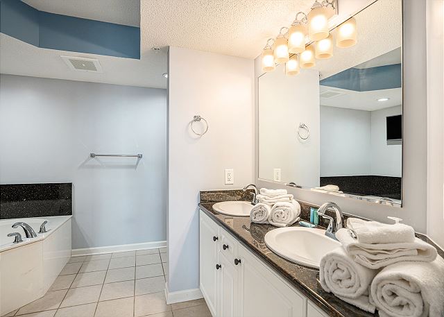 Primary Bedroom Ensuite Bathroom