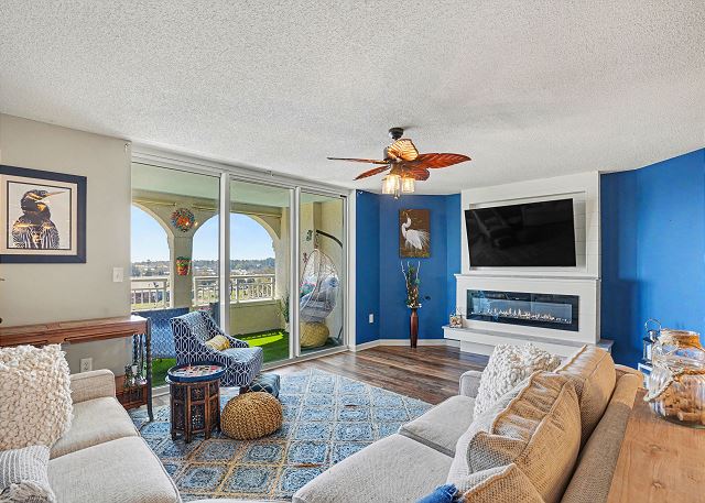 Yacht Club Villas #3-704