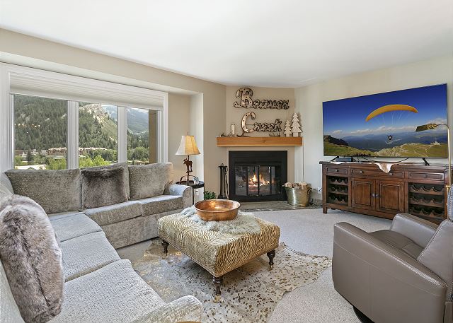 Lodge at 100 W Beaver Creek 702, 3BD Condo in heart of Avon