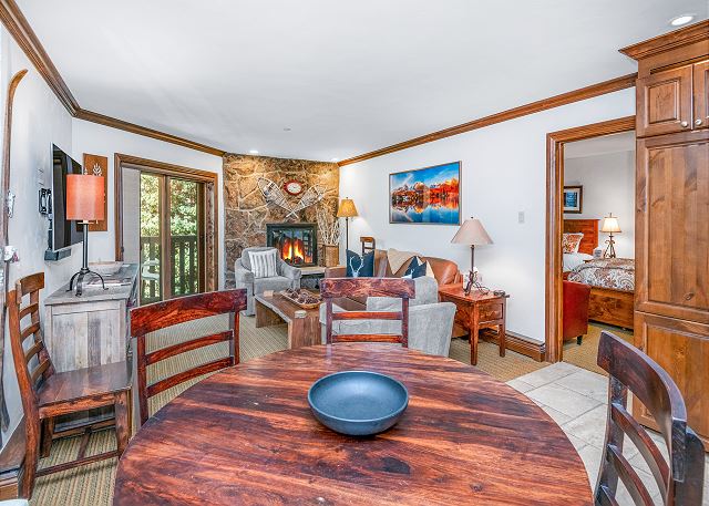 Westwind 207 2BD 2BA Platinum Condo in Lionshead Village 4