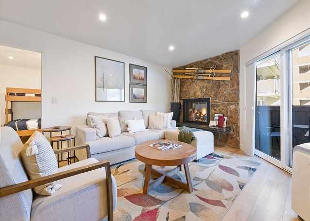 Westwind 102 2BD 2BA Diamond Condo in Lionshead Village