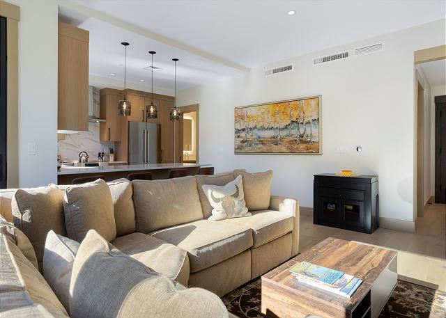 One Riverfront 106, 2BD Townhome with Beaver Creek Views 6