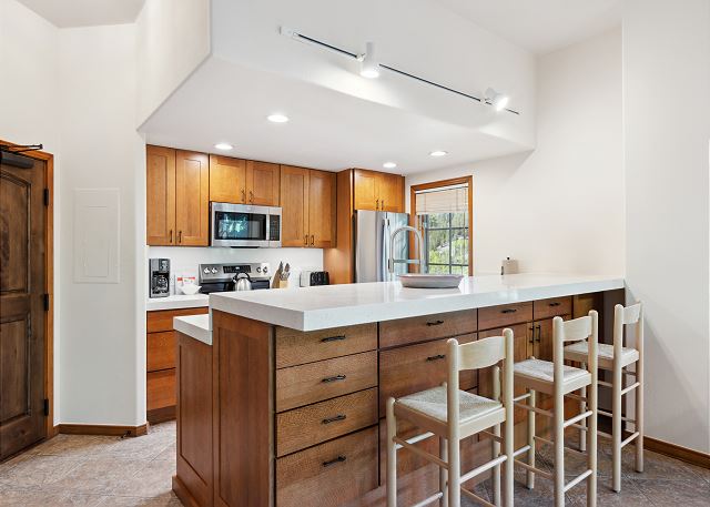 Borders Lodge L114 2BD Beaver Creek Ski-In, Ski-Out Condo 6