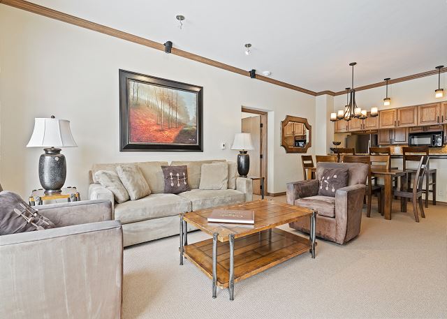 Borders Lodge U207 2BD Beaver Creek Ski-In, Ski-Out Condo 3