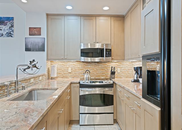 Borders Lodge U304 1BD Beaver Creek Ski-In, Ski-Out Condo 5