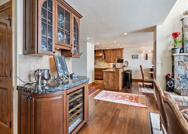 Borders Lodge U407 3BD Beaver Creek Ski-In, Ski-Out Condo 6