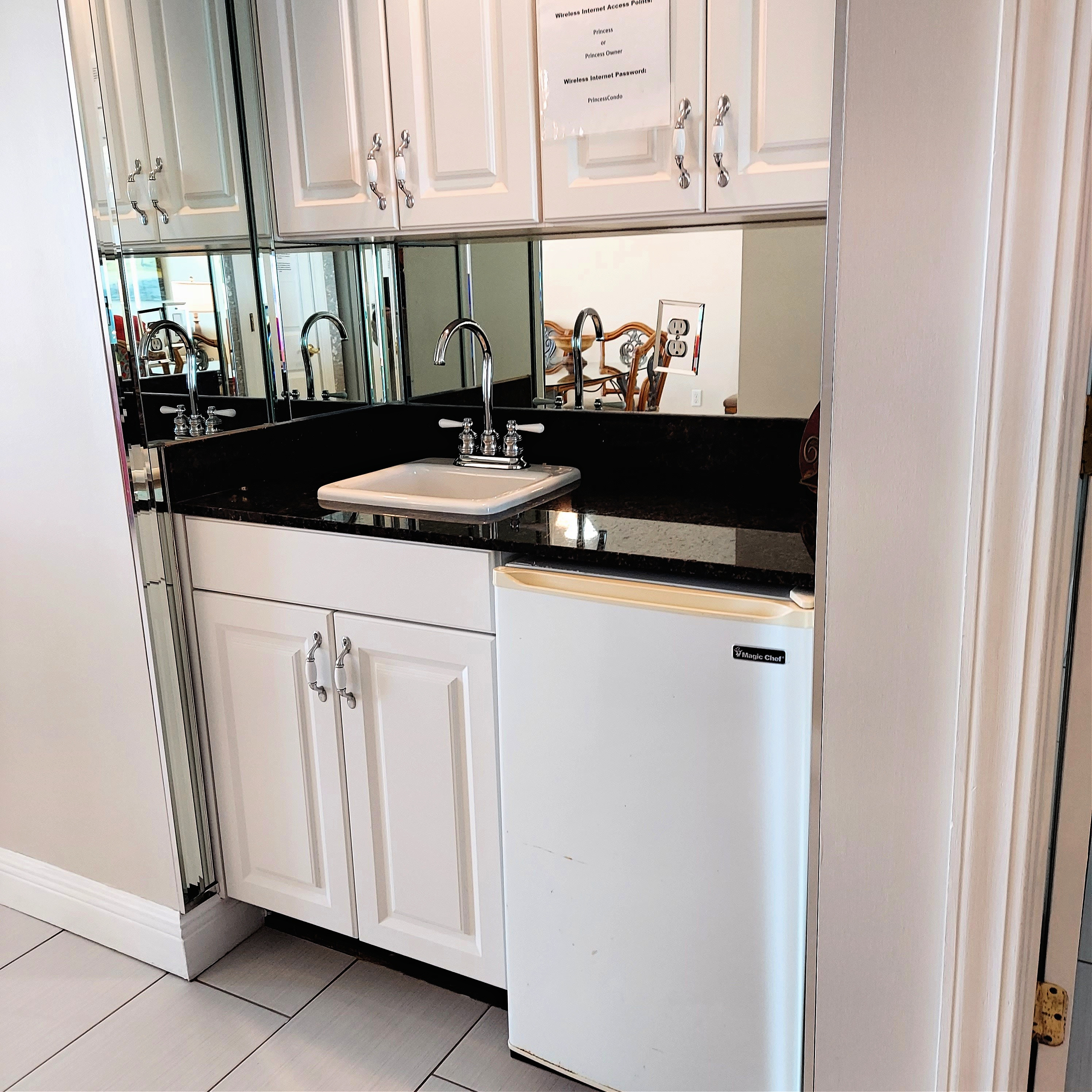 Wet Bar with Mini Fridge