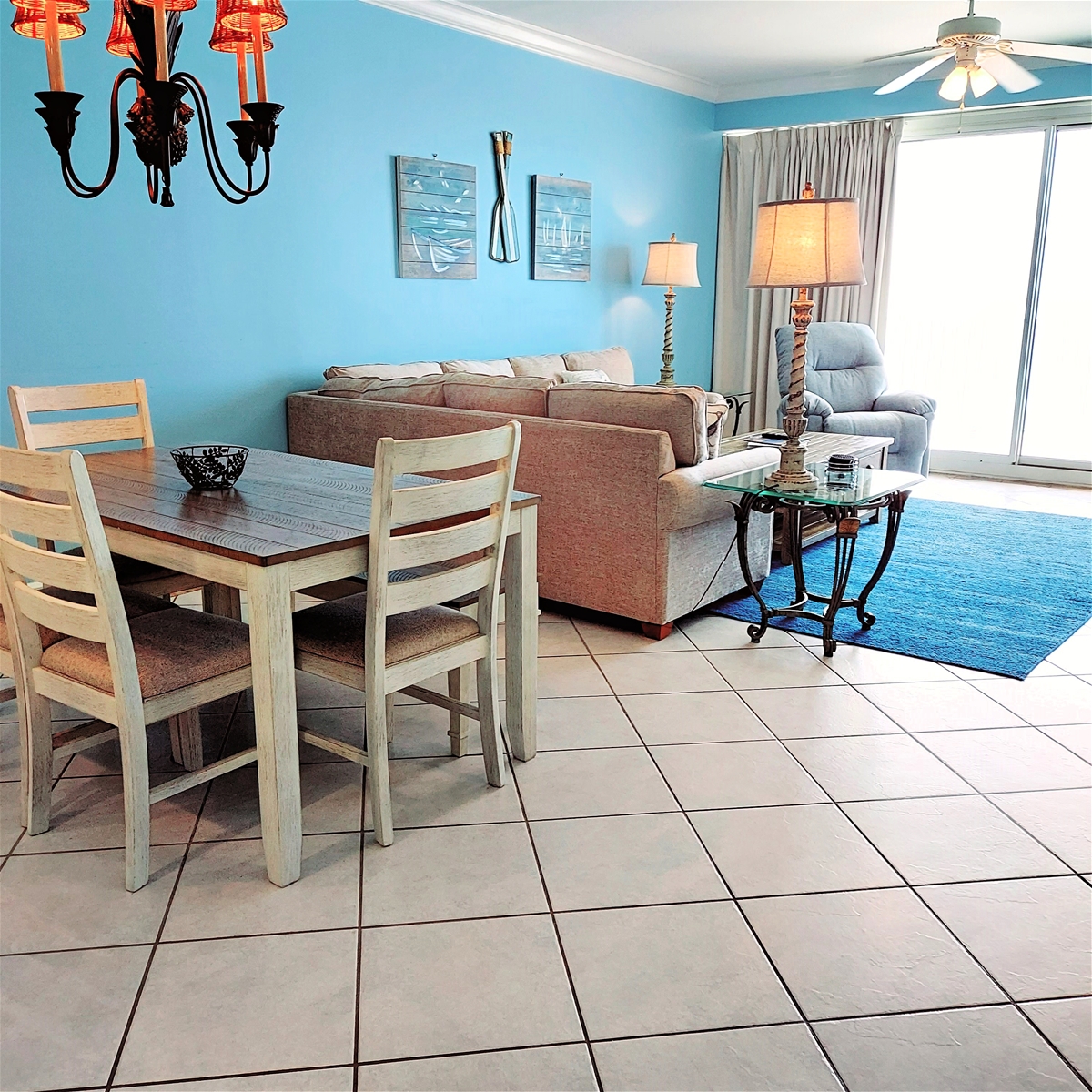 Dining Room/Living Room