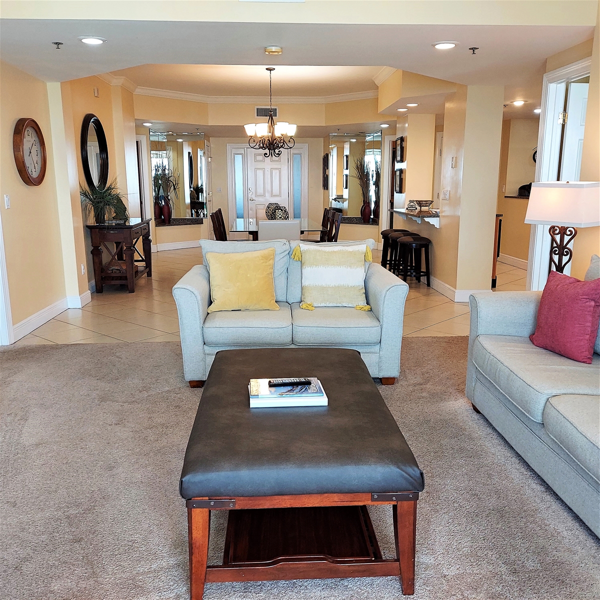 Living Room View to Entry