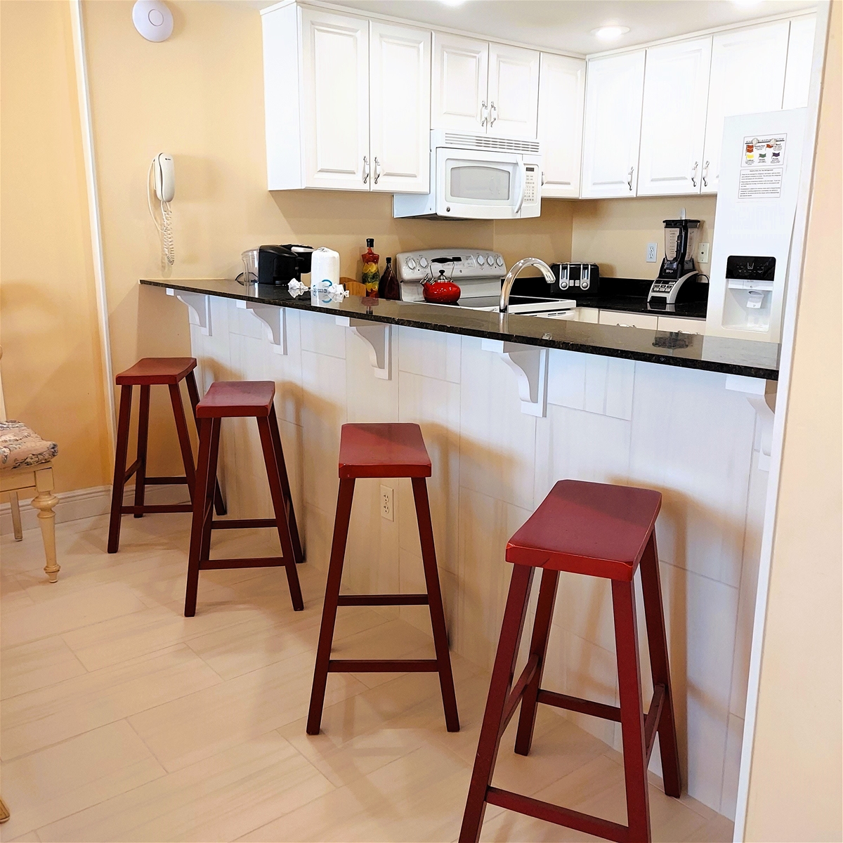 Bar Area with Seating for 4