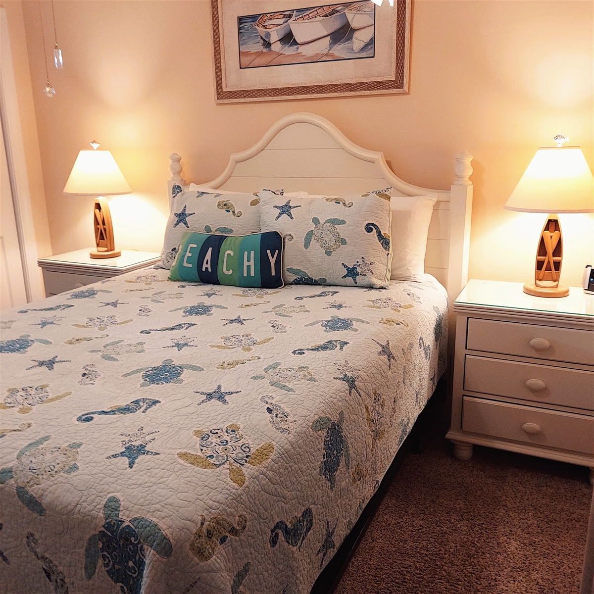 2nd Bedroom with Queen Bed