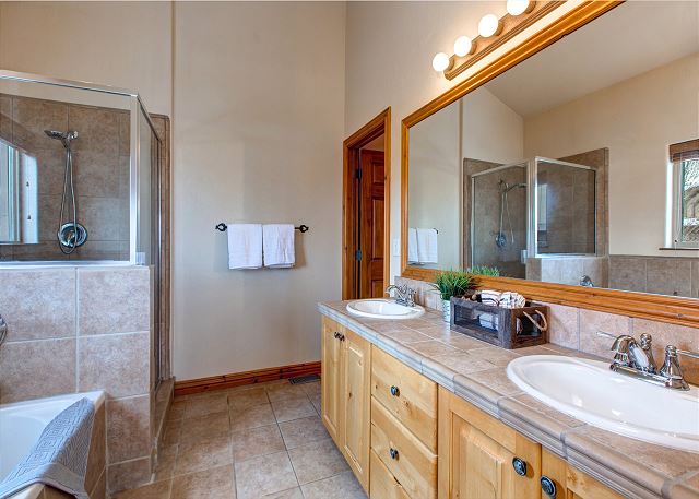 En Suite Master Bathroom with Double Sink Vanity, Separate Shower and Soaking Tub