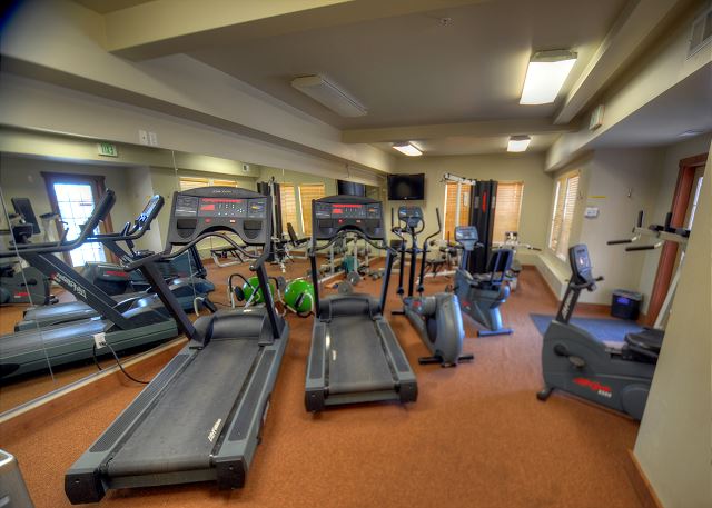 Fox Bay Clubhouse Fitness Room