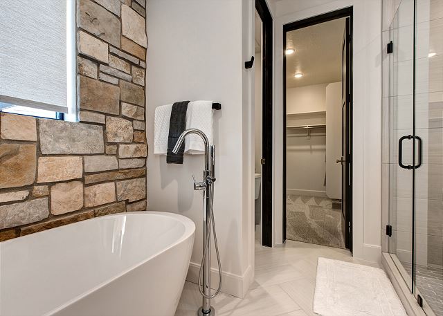 En Suite Master Bathroom with Separate Soaking Tub and Shower