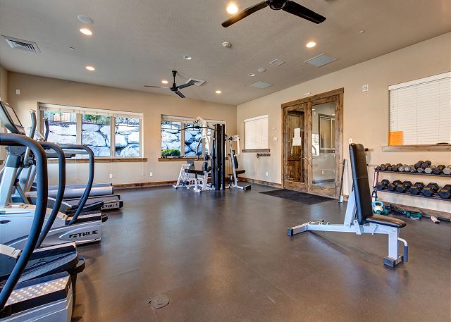 Clubhouse fitness room 