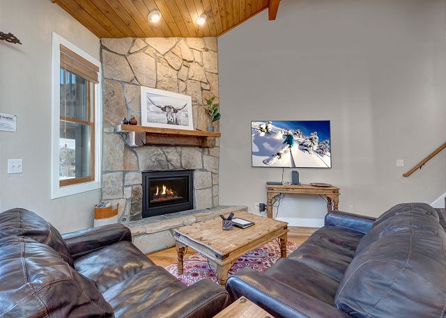 Canyon Crossing 2153 by Moose Management Vacation Rentals Park C