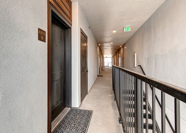 A303 and A304 - Right next door to each other. Offering great space with double the amenities for less than renting both separately.