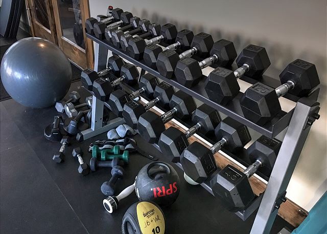 Fitness center free weights