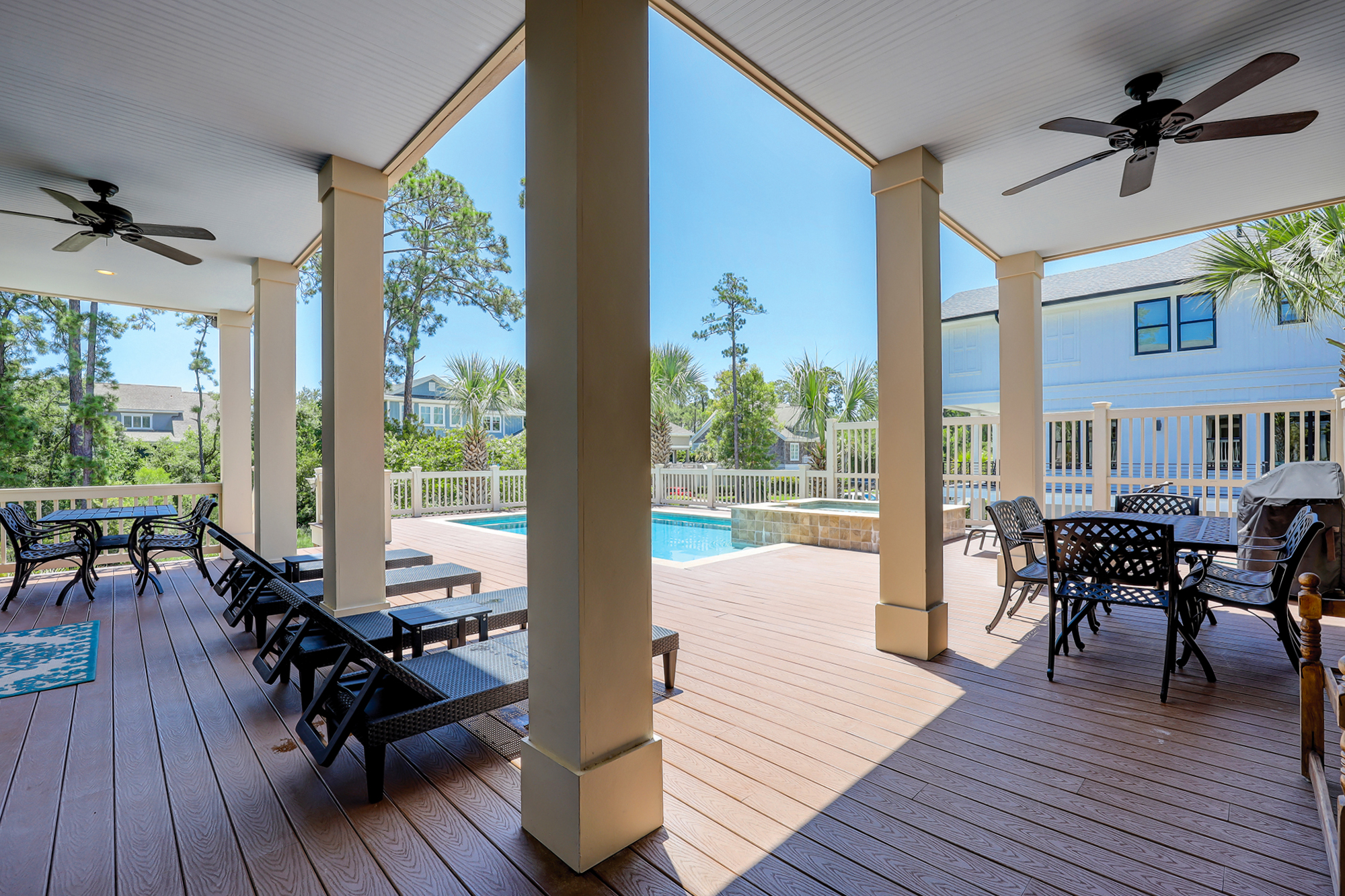 Covered Outdoor Dining Area