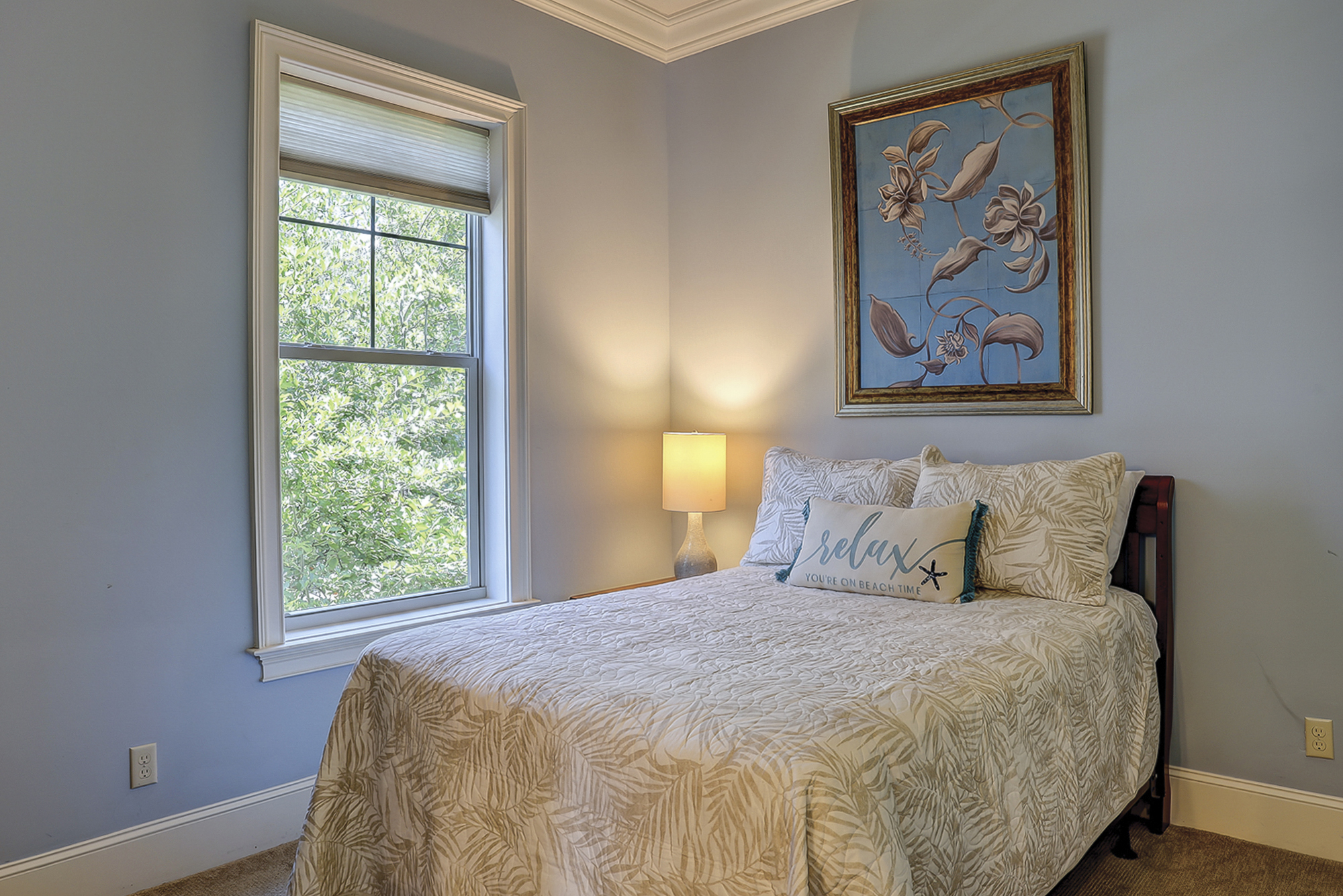 Main Floor Double Suite