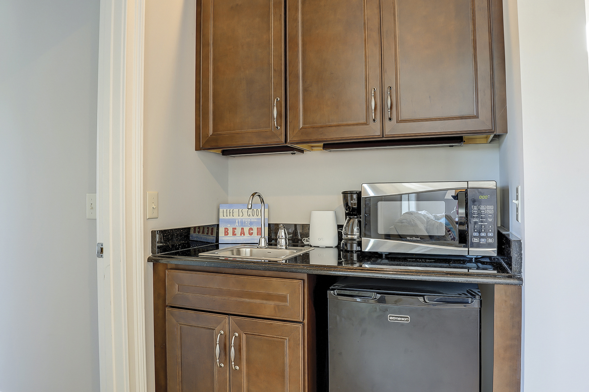 2nd Floor Mini Kitchen