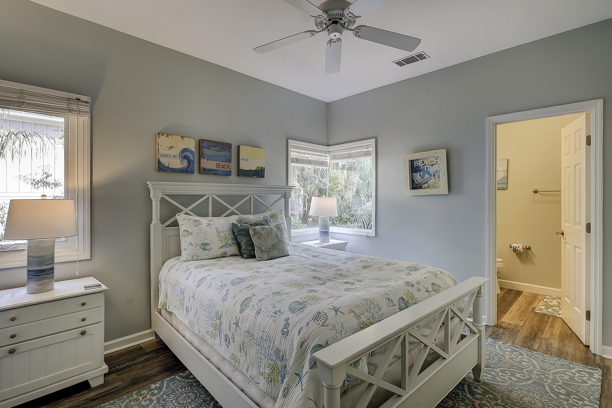 Queen Bedroom