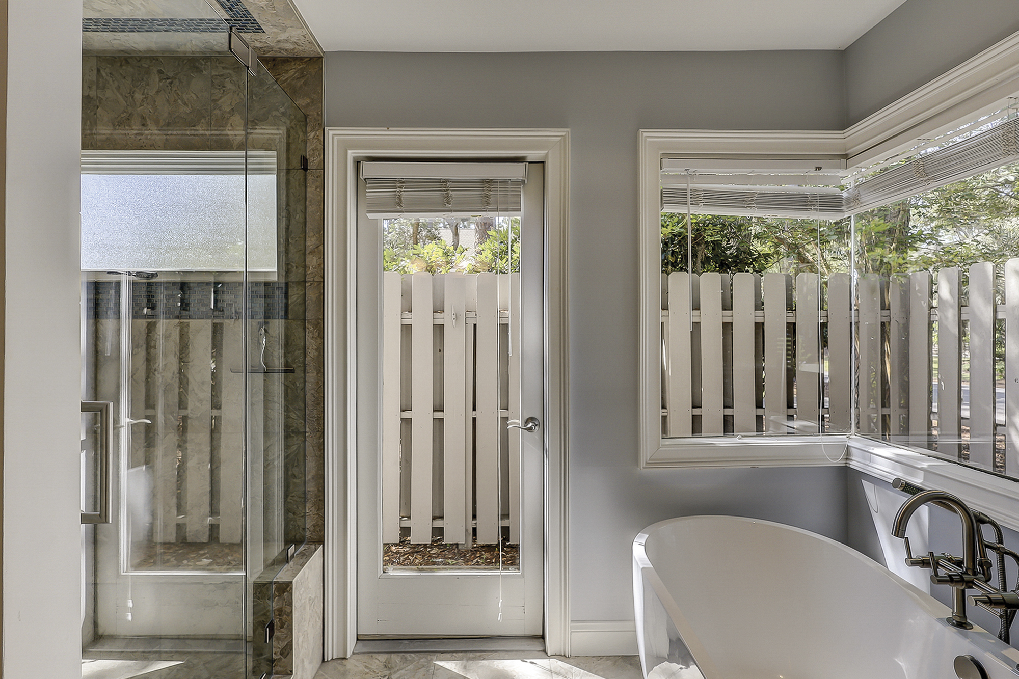 Priimary Guest Bathroom