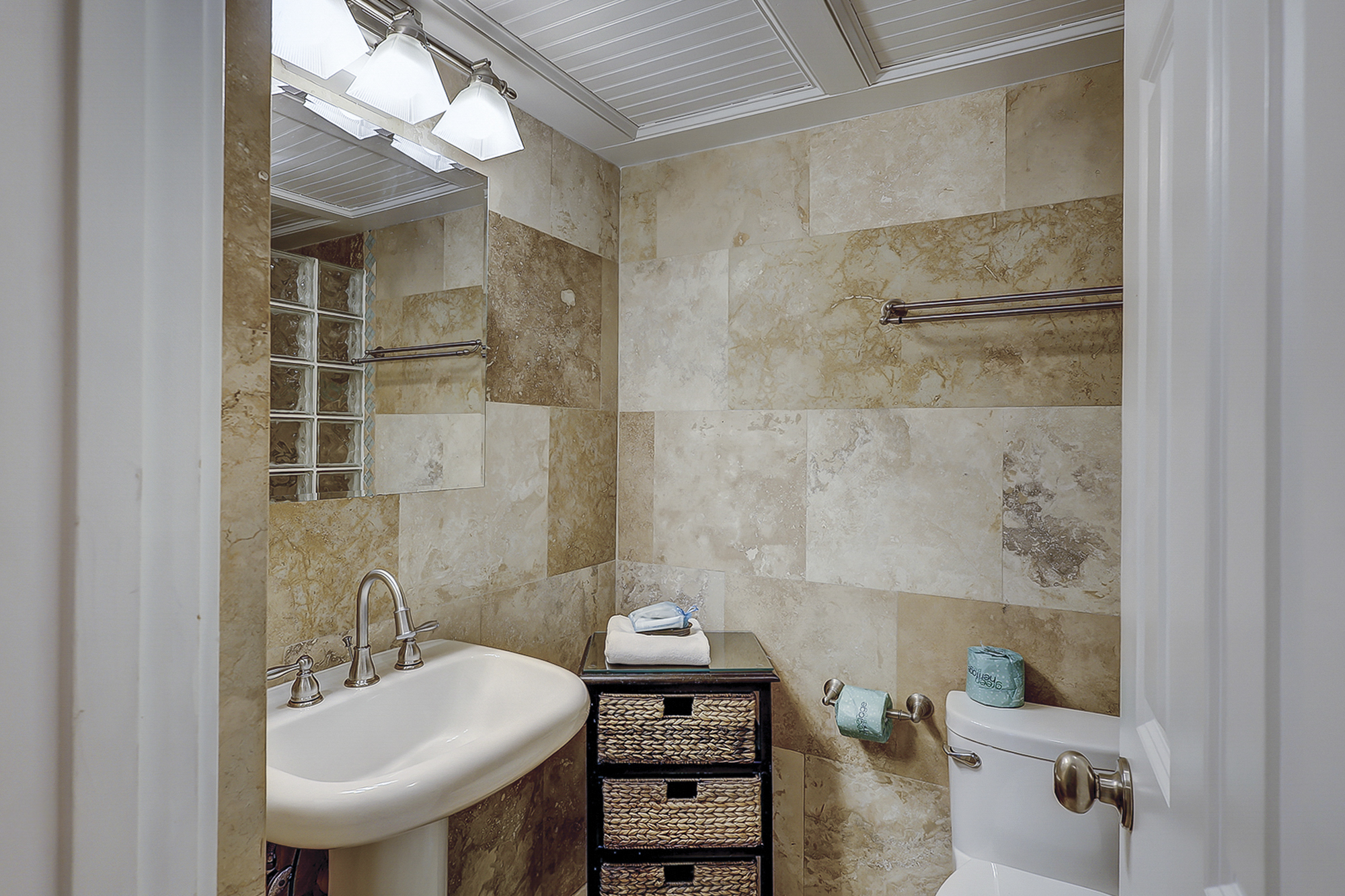 206 Shorewood | Photo 32