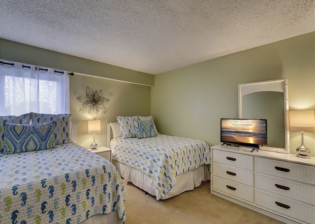 Guest Bedroom - 2 Doubles - Sleeps 4