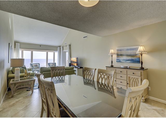 Dining/Living Area
